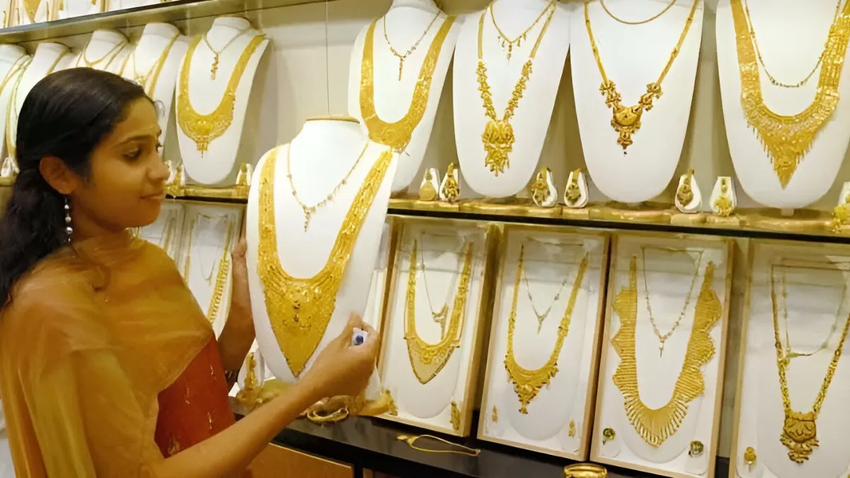 Gold Rate Today May 3: Latest 22K, 24K, 18K Gold Prices at Tanishq, Malabar, Kalyan, Joyalukkas & IBJA