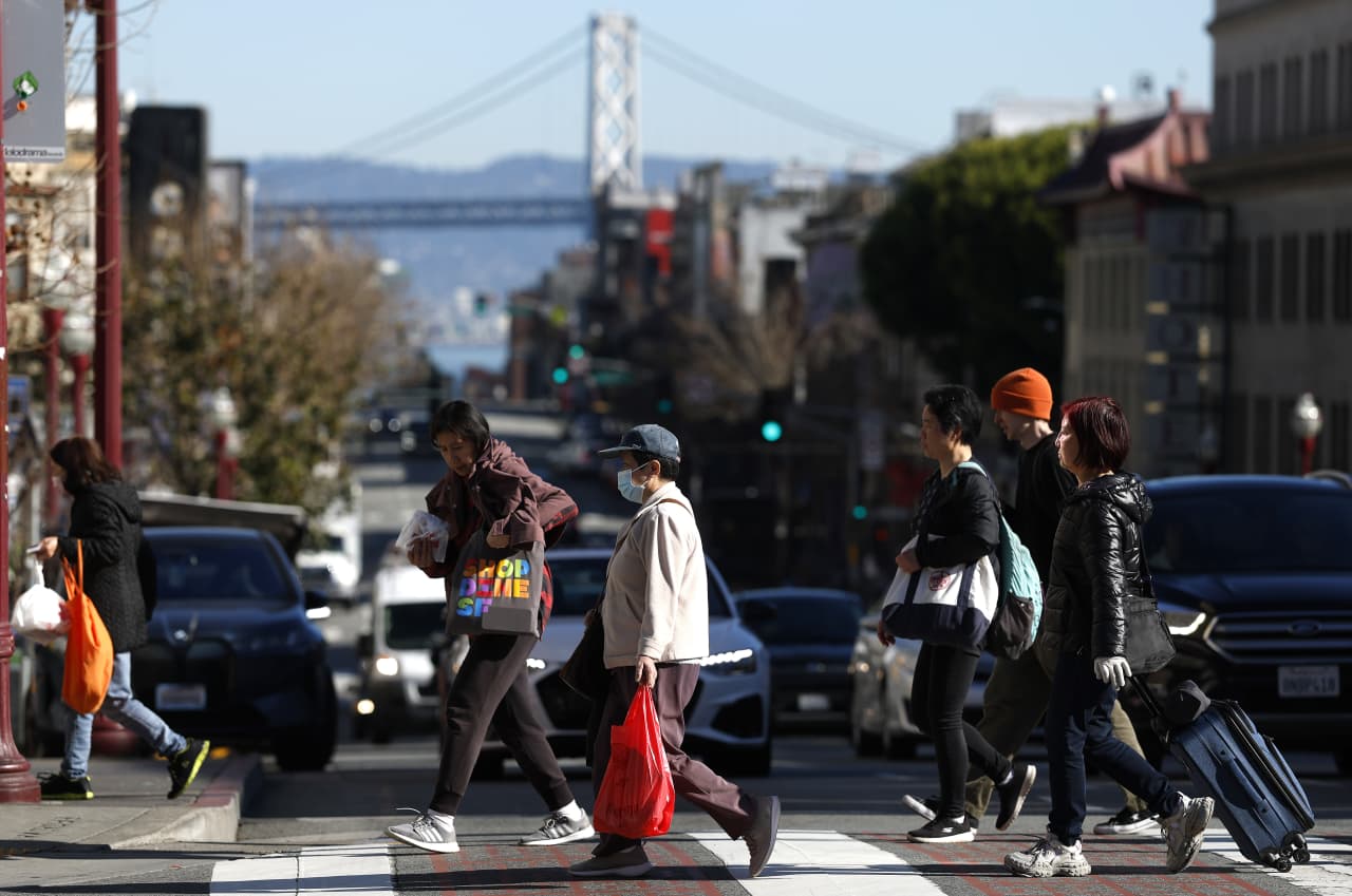 U.S. economy suddenly seems on track for fabled soft landing: 2% inflation without a recession