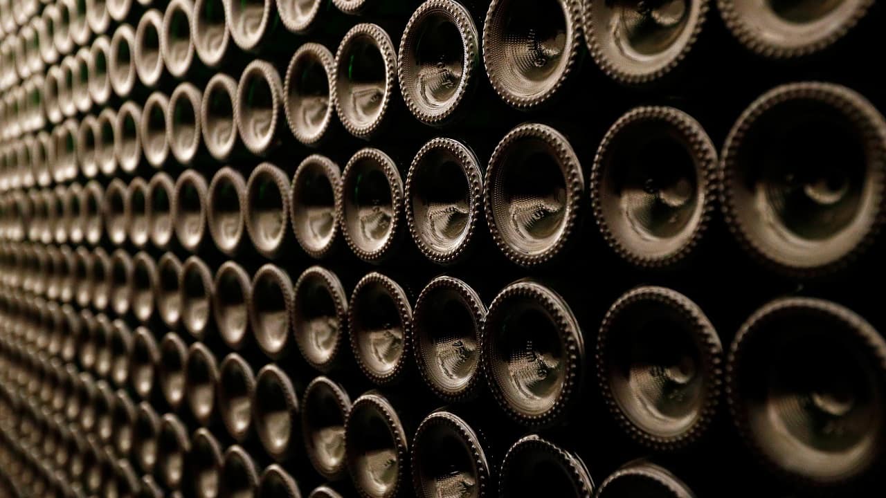 إيه جي آي جرينباك: صدمة الغاز ترفع أسعار الزجاج، لكن هوامش الربح تظل هشة