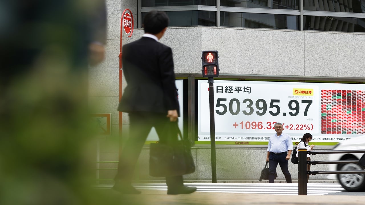 Asian stocks edge up after US CPI lifts mood