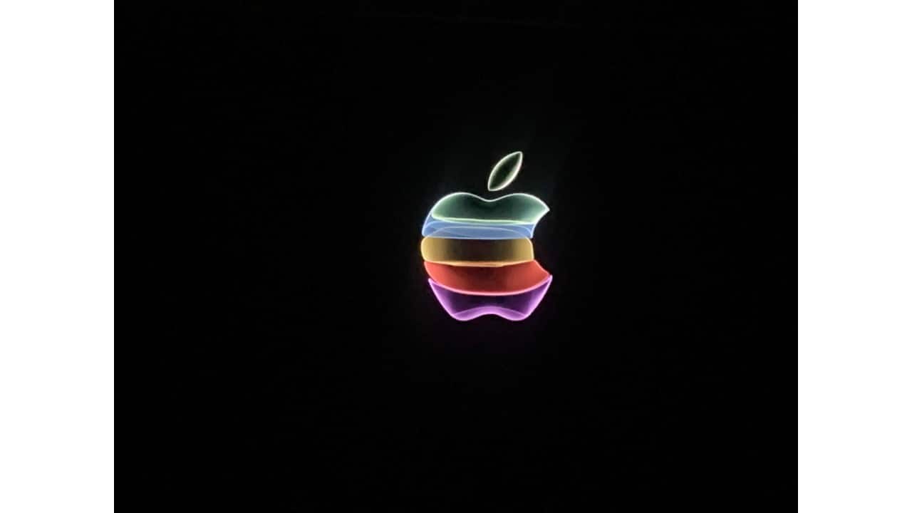 "جهاز Apple الذكي القابل للارتداء بتقنية الذكاء الاصطناعي قيد التطوير: إليكم ما يمكن توقعه"