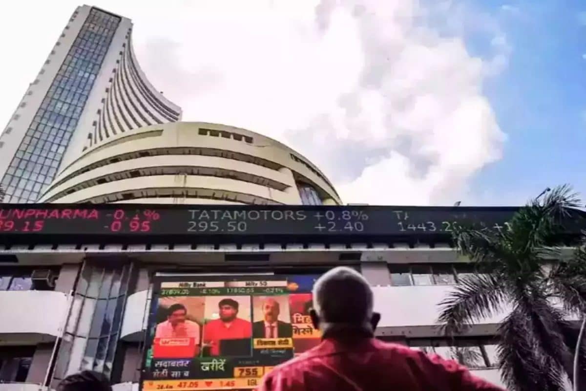Stock Market Updates: Sensex Jumps Over 400 Points, Nifty Above 24,000; Eternal, M&M Jump 2% Each