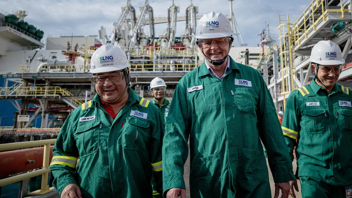 Anthony Albanese to meet one of world’s richest people in bid to shore up Aus food and fuel supplies