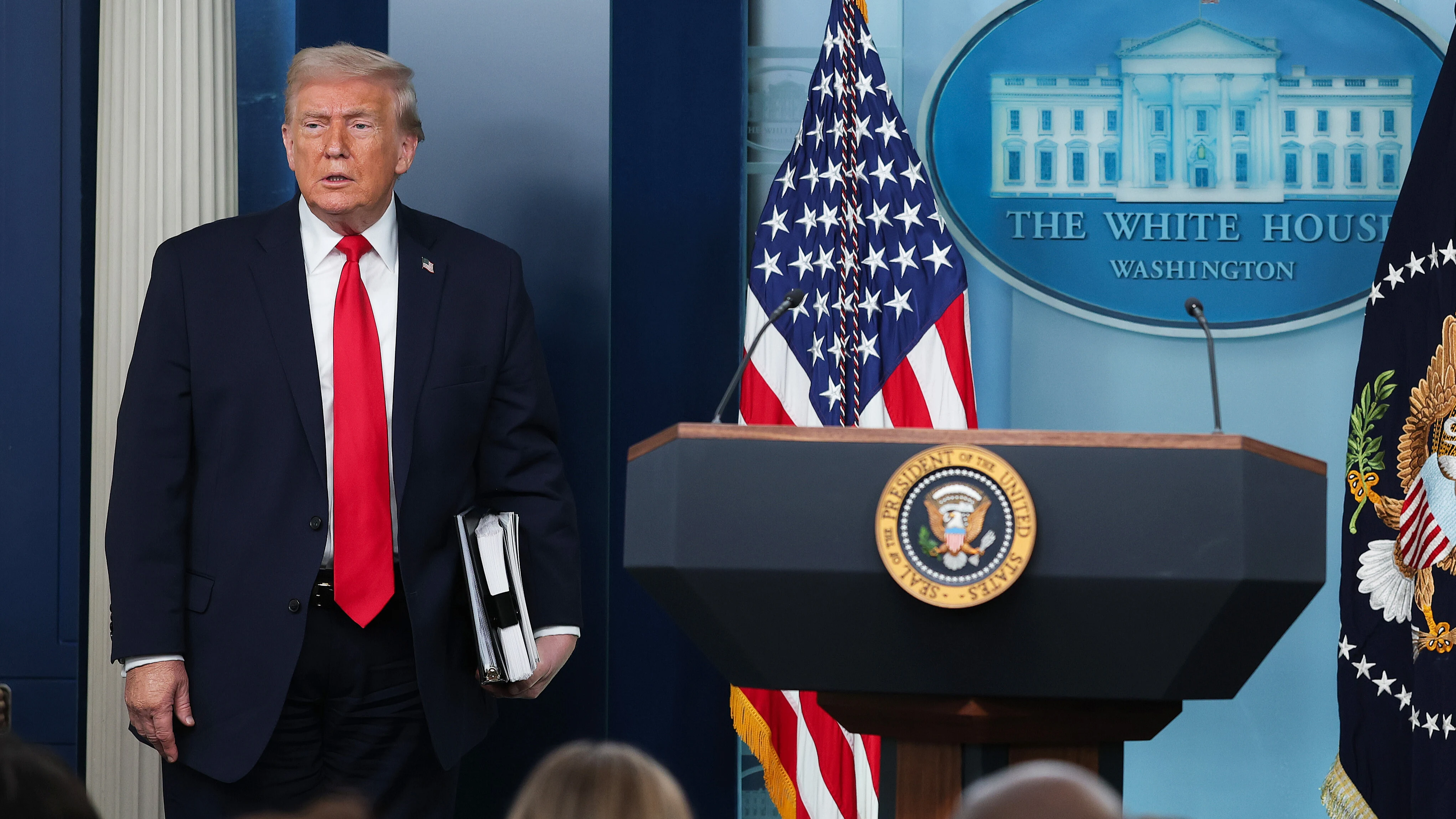 شكوك حول غرينلاند تظهر في سوق الأسهم.