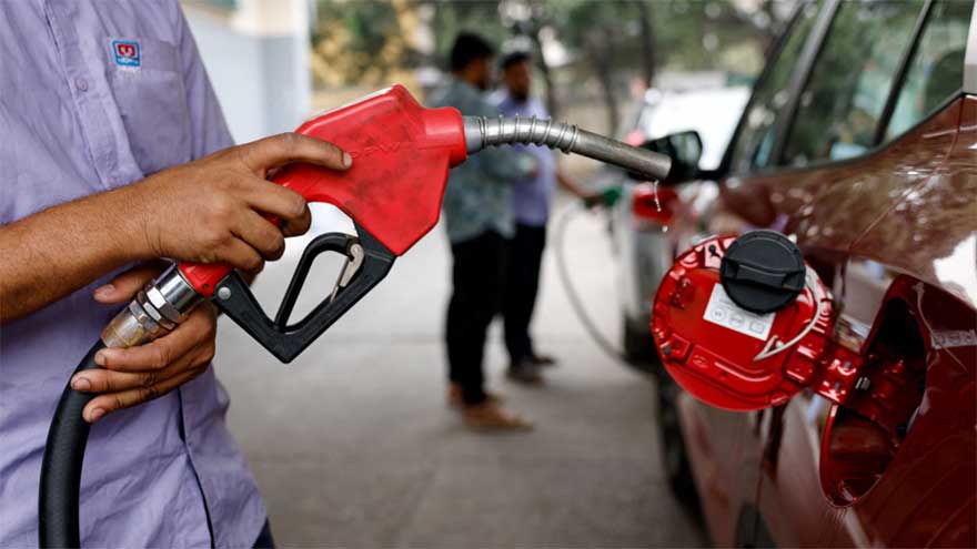 DPM Ishaq Dar directs strict oversight of fuel supply chains