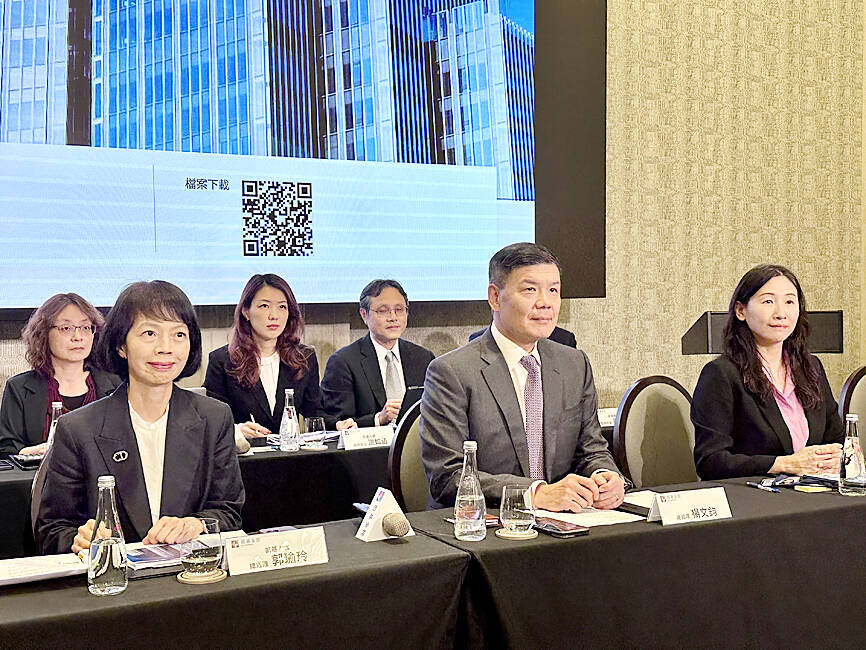 KGI expects strong earnings momentum to continue