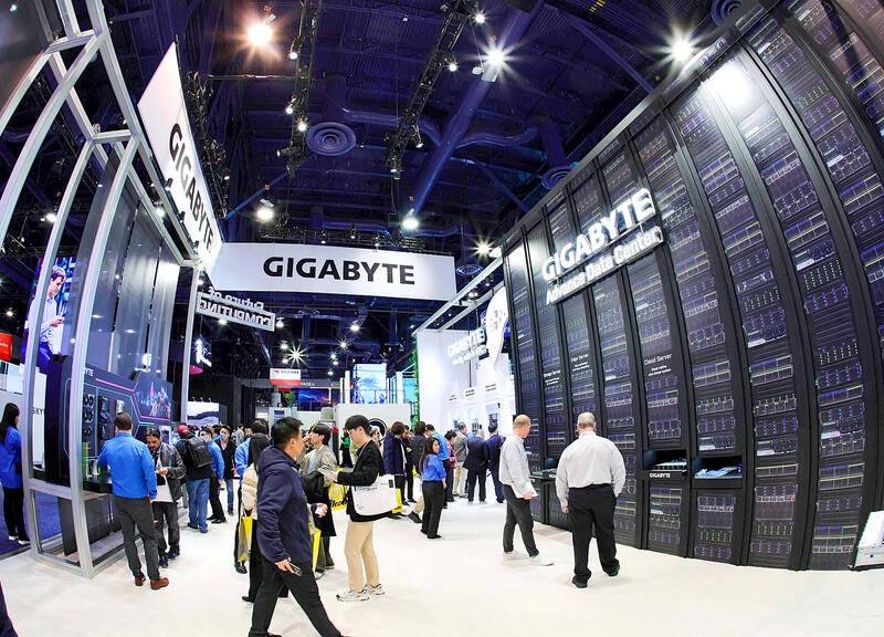 Gigabyte sets price of offshore bonds
