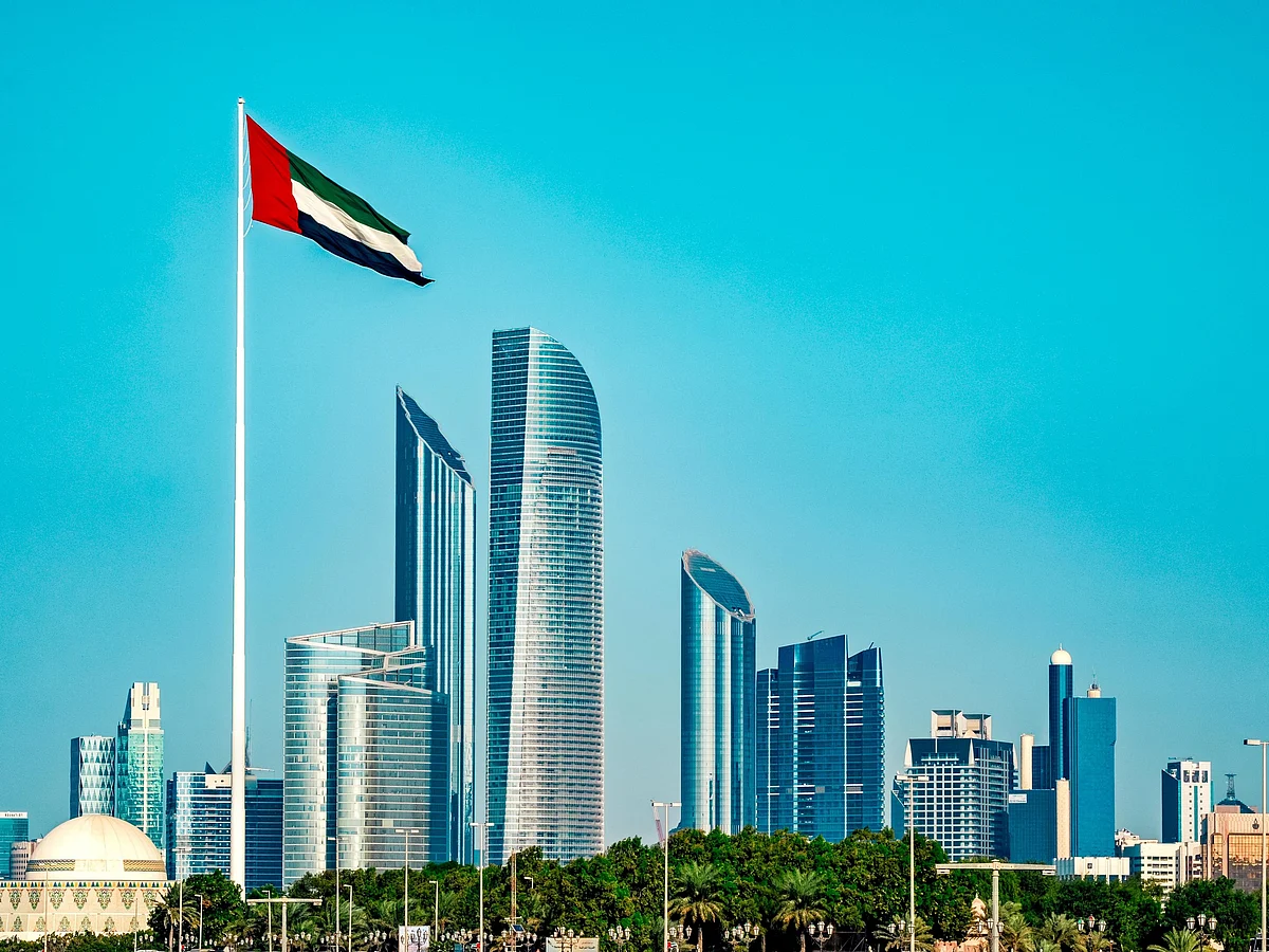 من المتوقع أن يصل قطاع التكنولوجيا المالية في الإمارات العربية المتحدة إلى 5.71 مليار دولار بحلول عام 2029 وسط نمو سريع للابتكار