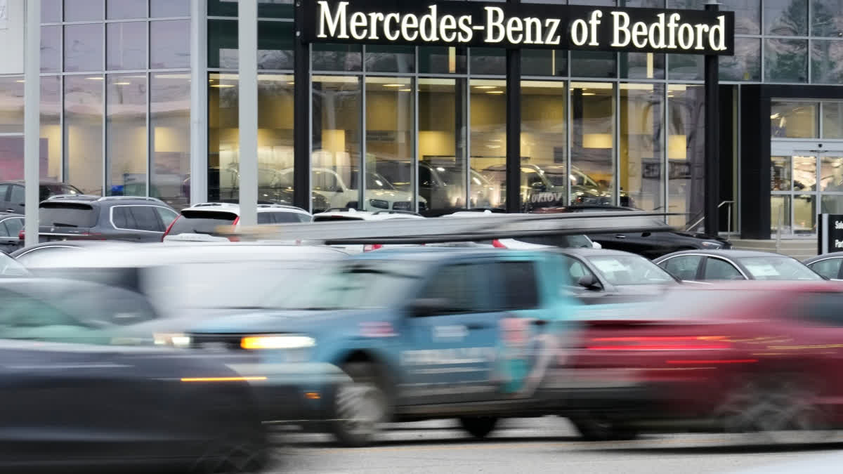 Más de 20 estados demandan por los nuevos aranceles globales que Trump impuso después de su dura derrota en la Corte Suprema