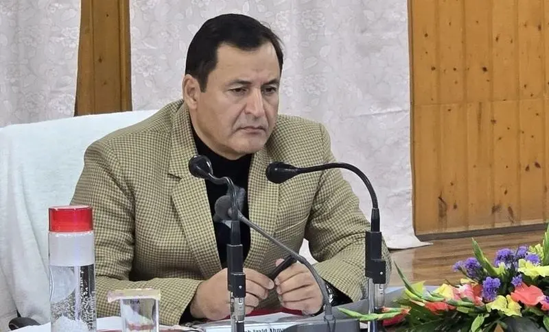 El ministro Dar inaugura Tulip Garden en MCRS Sagam