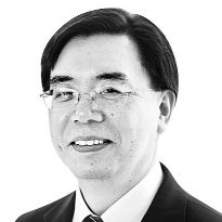 الدولار القوي وارتفاع أسعار النفط يهددان بإثارة أزمة سيولة (KOR)