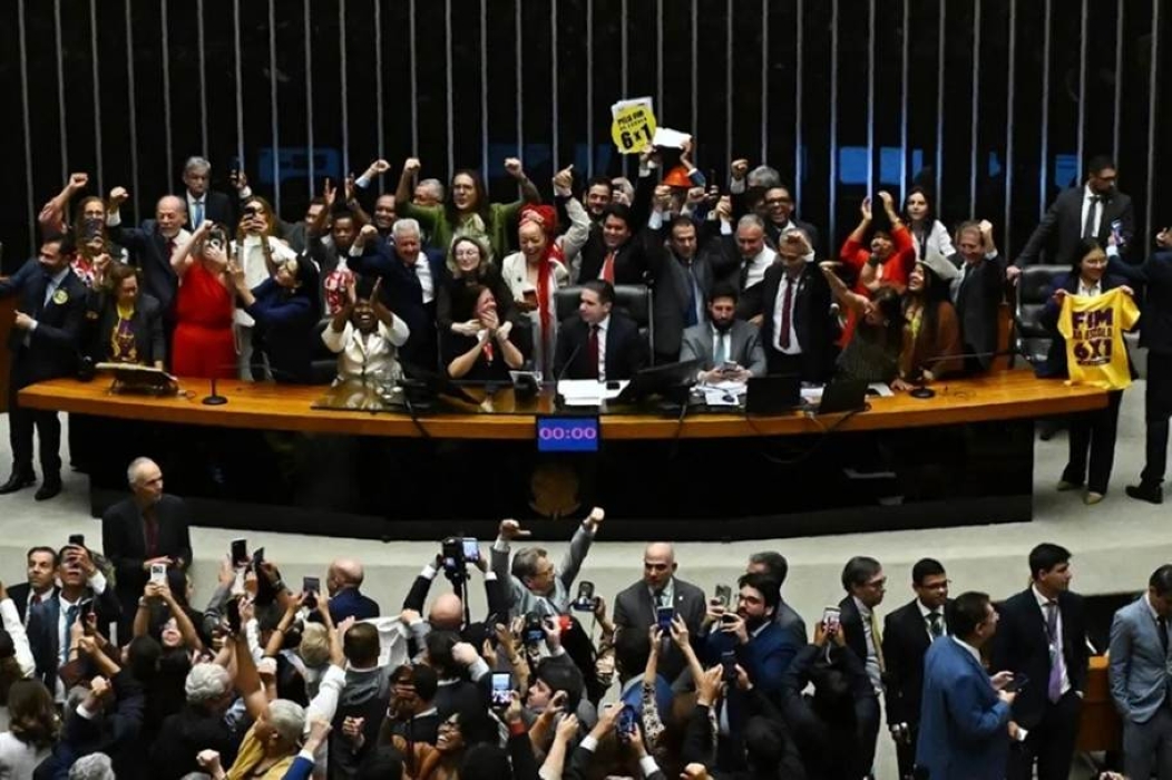 La reforma de la semana laboral en Brasil pone a prueba la apuesta laboral de Lula en el año electoral ante el Senado