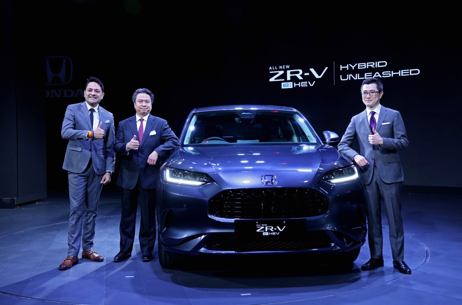 هوندا تقدم سيارة الدفع الرباعي الهجين ZR-V إلى الهند وتنعش المدينة