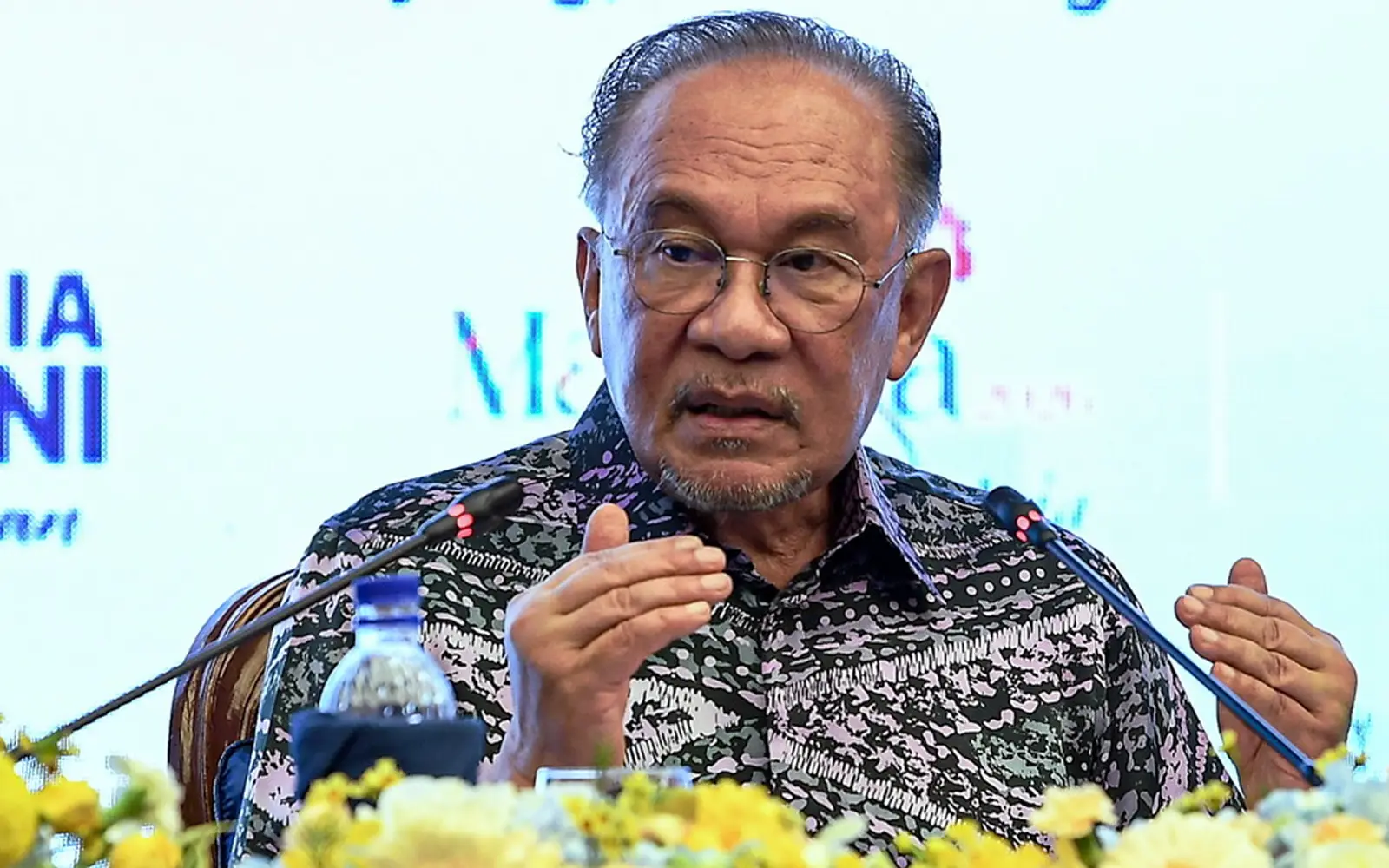 anwar ibrahim bernama-310326-1