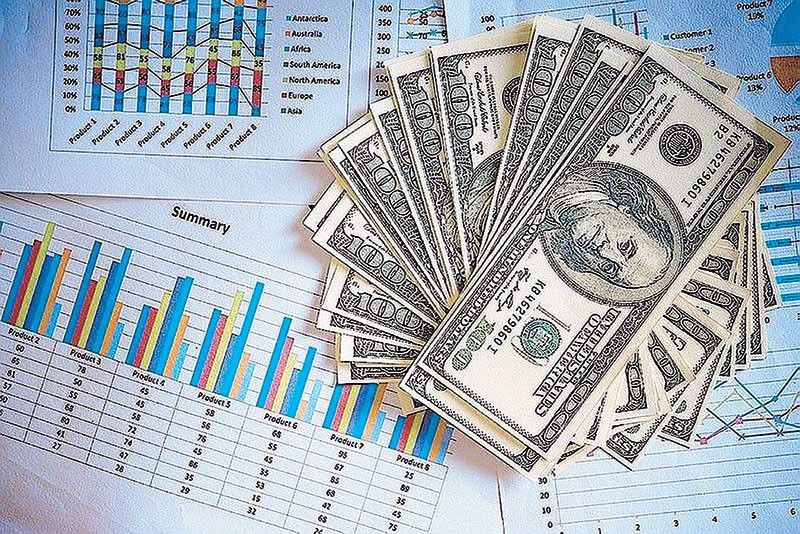 El déficit de la balanza de pagos se amplía a 2.300 millones de dólares en febrero