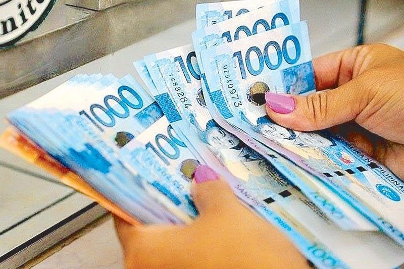 El peso cae a un nuevo mínimo y las acciones vuelven a caer