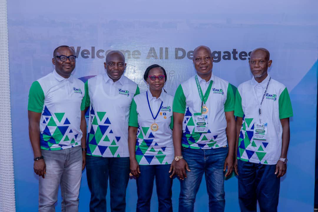 "آيكان تعزز التميز المهني كمحرك للإصلاح الاقتصادي."