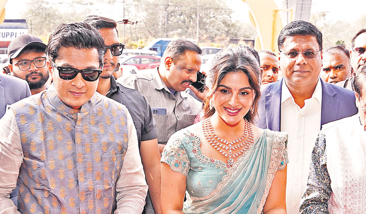 بهيما للمجوهرات تفتتح صالة عرض في كوندابور، وتُسجل المتجر الخامس في حيدر أباد.