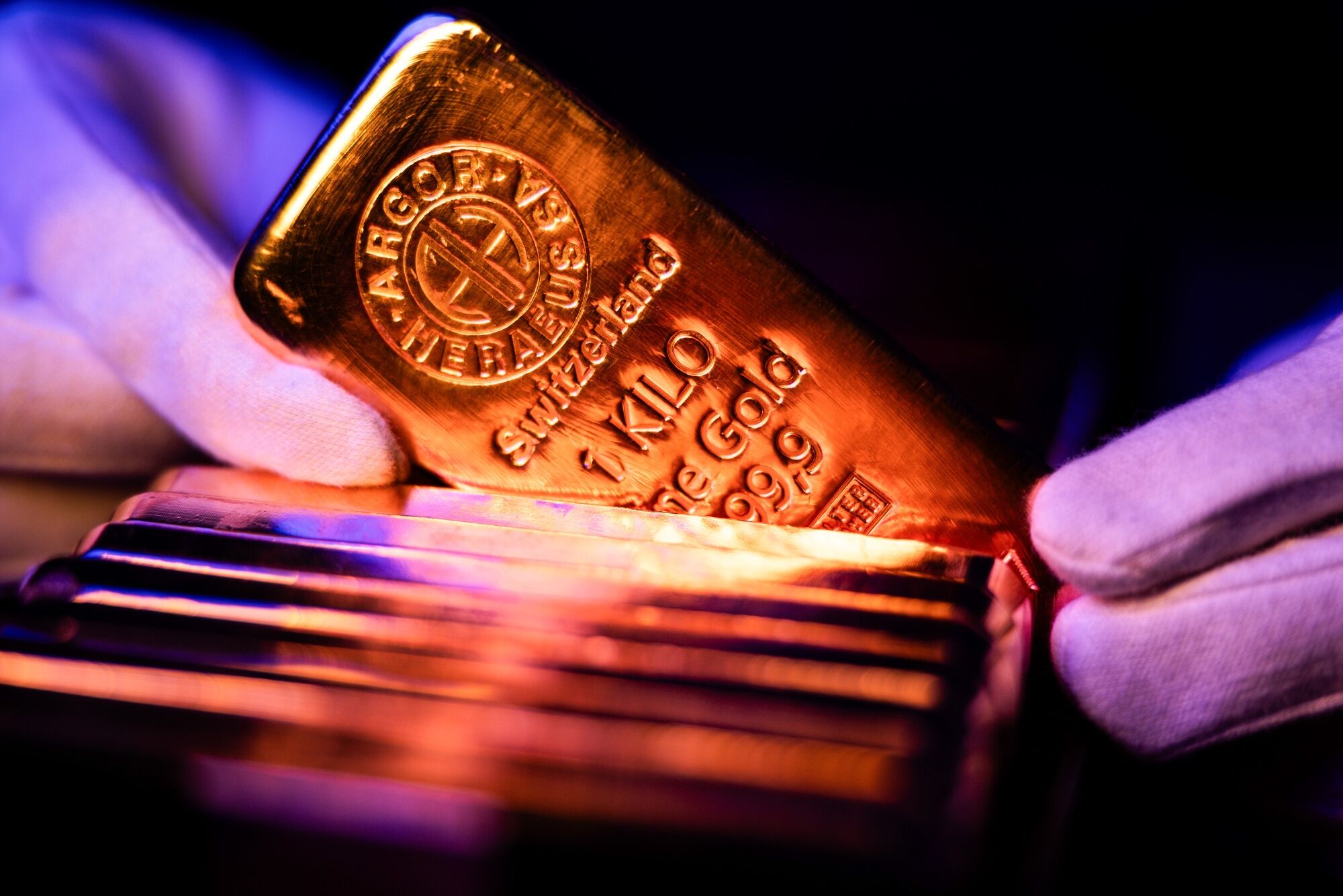 Hay un error en el comercio del oro mientras los mineros se mueven como acciones de memes