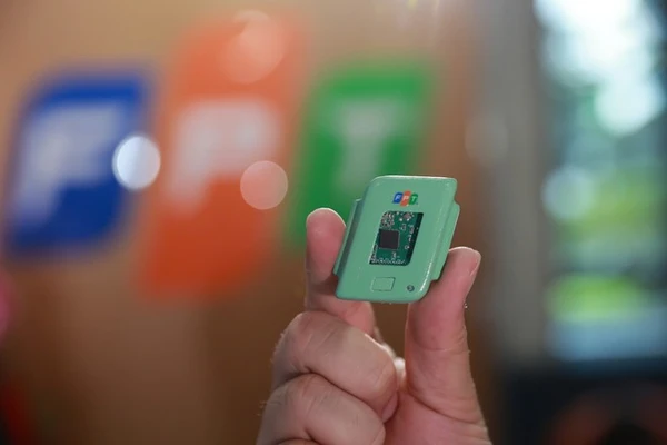 إعلان شركة إف بي تي عن إنشاء مصنع لاختبار وتعبئة أشباه الموصلات.