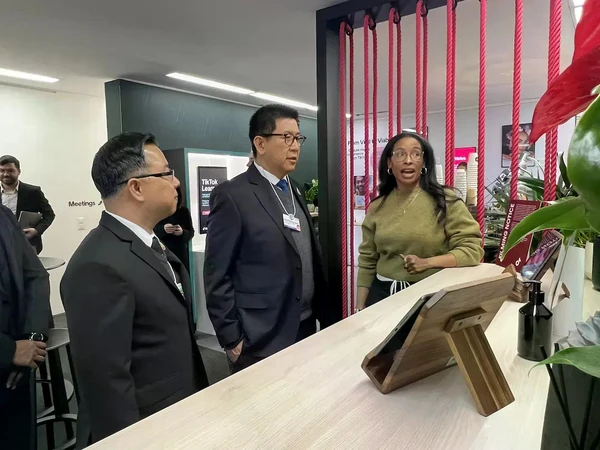 TikTok confirms long-term investment in Thailand