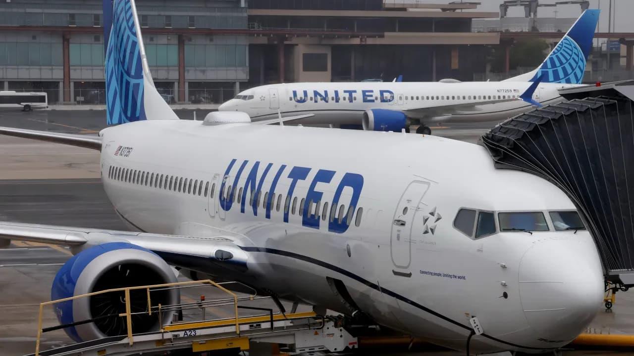 UAL Stock Rises Premarket As CEO Flags Record Bookings And Strong 2026 Demand - Retail Calls It 'Best In Breed For Airlines'