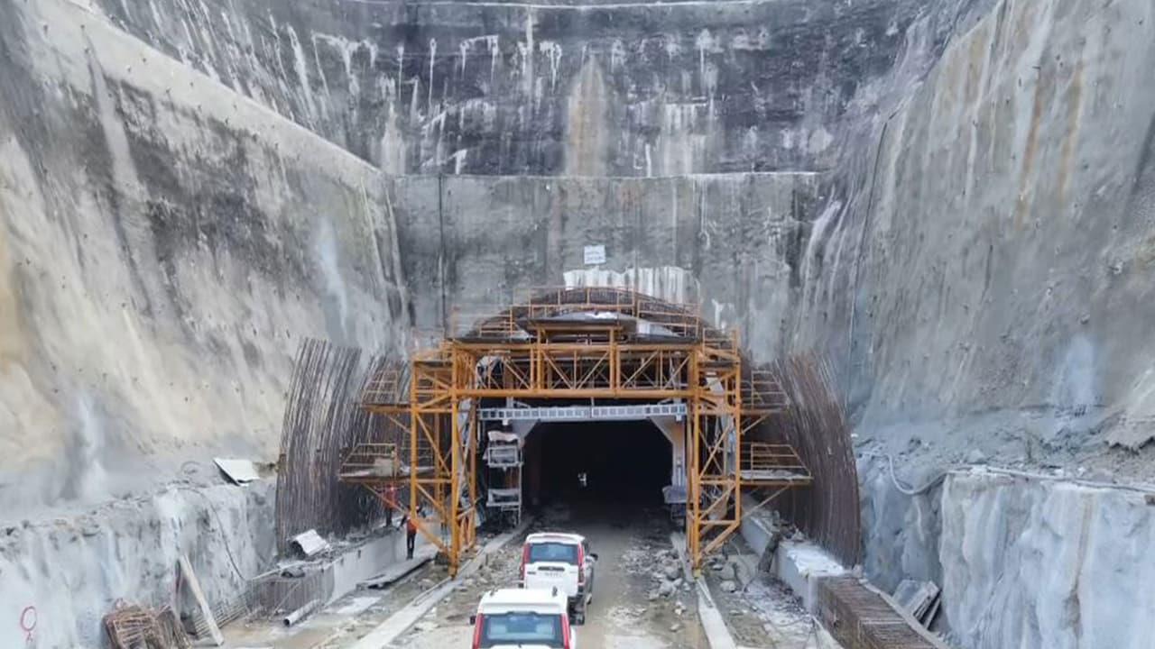 ممر رايبور-فيساخاباتنام الاقتصادي يعزز الاقتصاد ويقلل أوقات السفر.