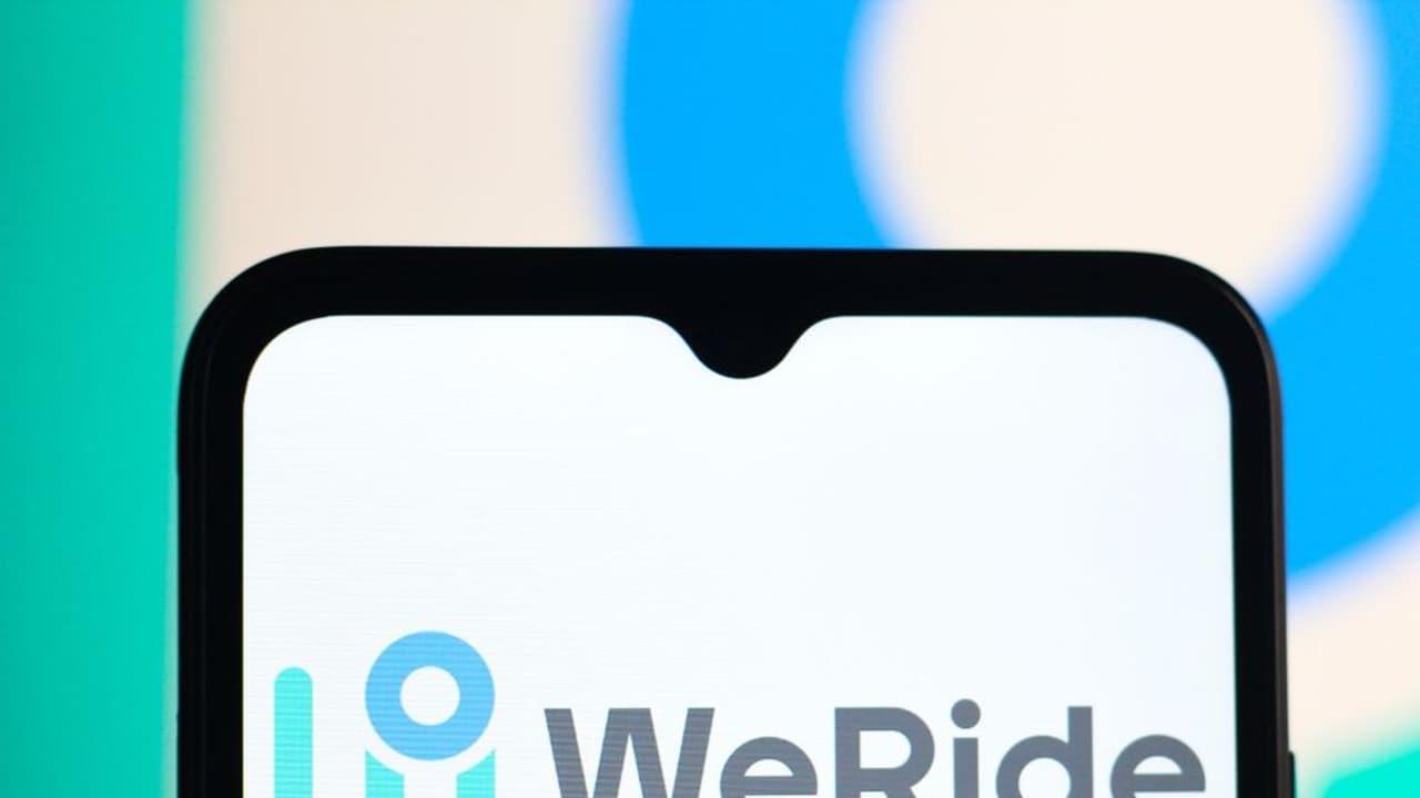 ارتفاع سهم WRD بنسبة [DATA REMOVED] على خلفية توسيع أسطول سيارات الأجرة ذاتية القيادة في الشرق الأوسط بالشراكة مع أوبر - ما هو رأي المستثمرين الأفراد؟