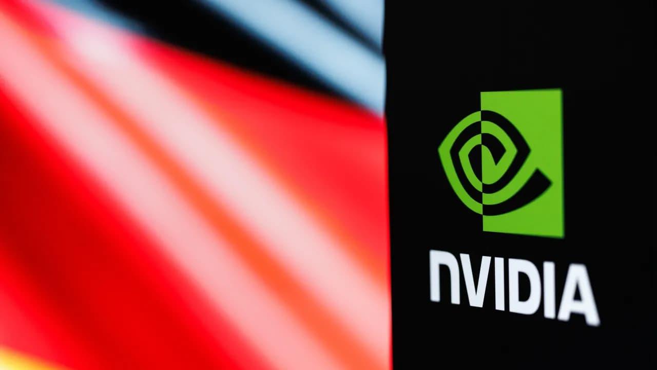 Solana Co-Founder Revives Mcafee's 'No Bubble' Bitcoin Call, Points To NVIDIA's H200 GPU