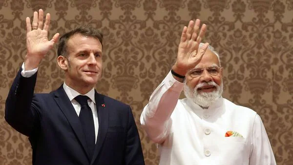 ماكرون يقول: "الهند تقود الابتكار العالمي"، ويشير إلى الرؤساء التنفيذيين لشركة Alphabet وMicrosoft وIBM وAdobe وPalo Alto وChanel