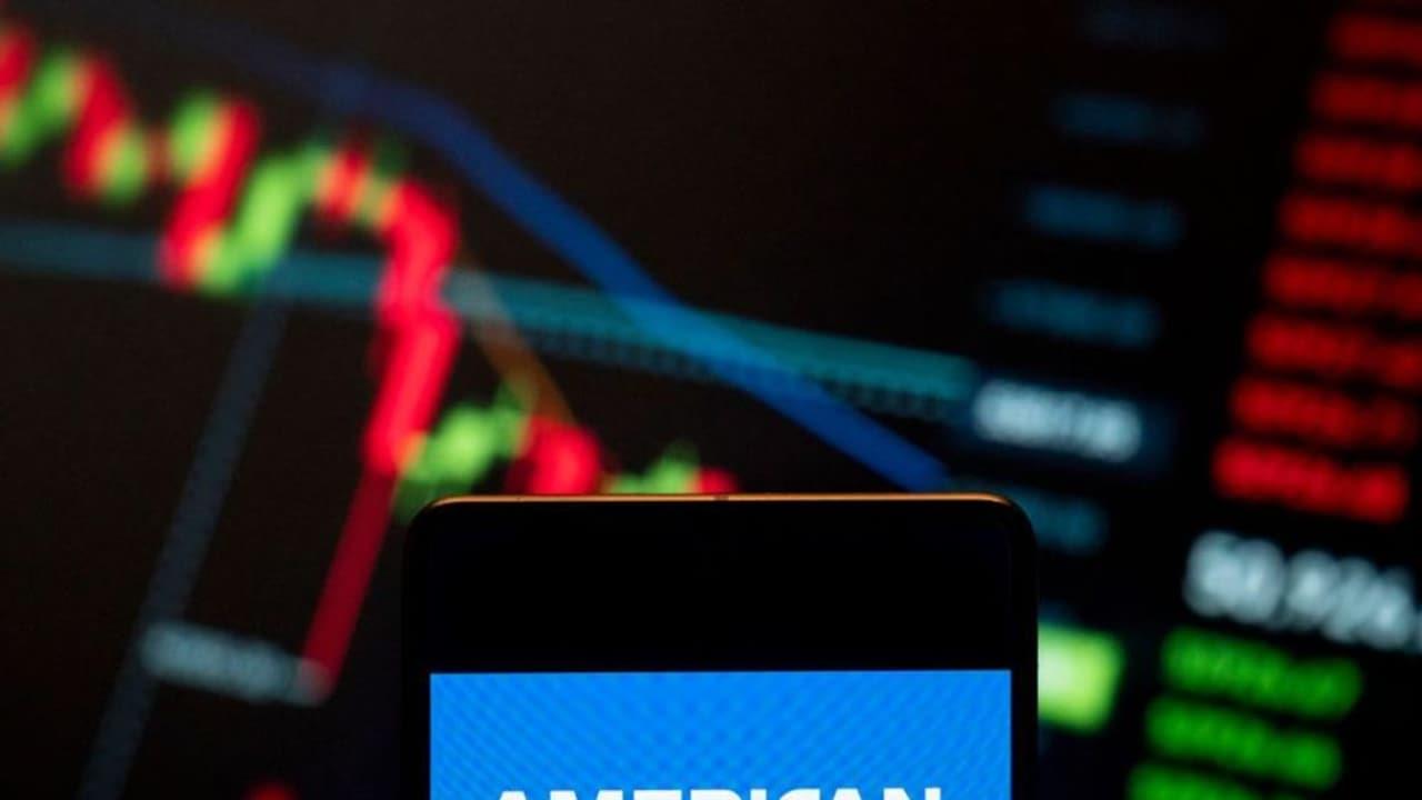 لماذا يقول ويلز فارجو أن هناك "فرصة فريدة" لشراء أسهم أمريكان إكسبريس؟