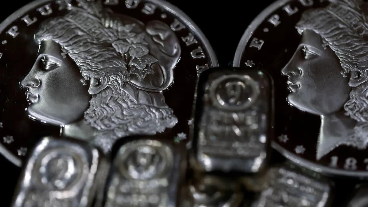 AG Stock To $30? First Majestic Silver May Extend Hot Rally After Hitting Record High On Blowout Q4