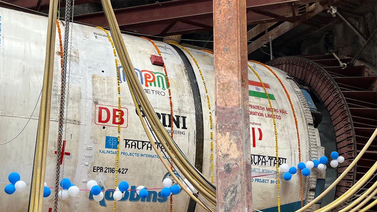 مترو بوبال يدخل مرحلة جديدة مع بدء بناء النفق