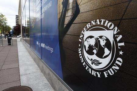 La guerra y los riesgos de deuda ejercen presión sobre las finanzas globales: FMI