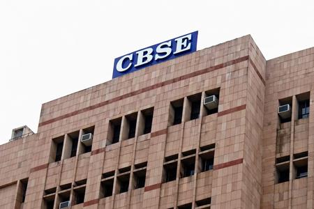 يقوم خبراء CBSE Cyber بمراقبة بوابة Onmark مع بدء عملية إعادة التقييم غدًا