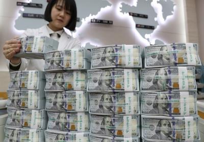 Seoul Shares Open Sharply Lower On Wall Street Losses, Renewed Iran Tension