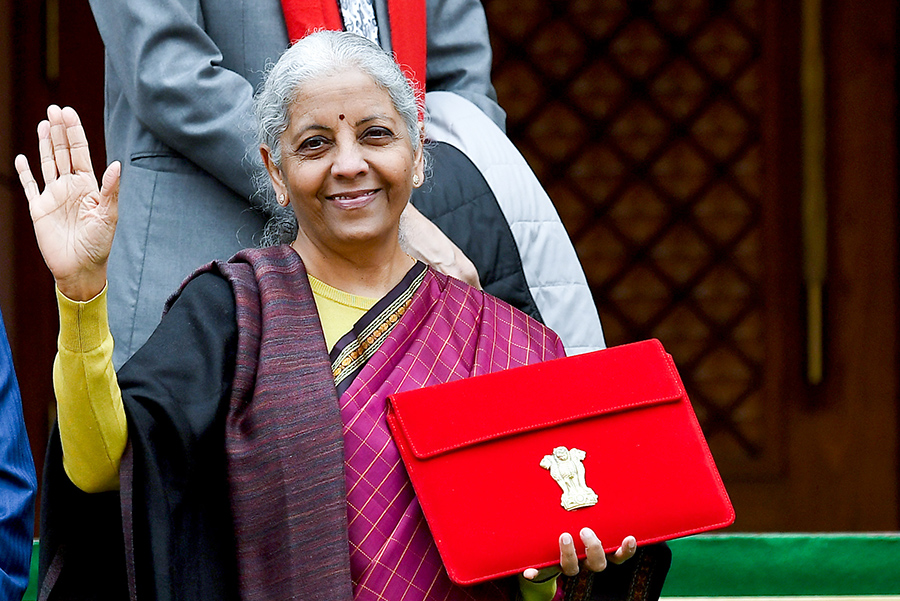 تعزيز للوظائف والبنية التحتية والتصنيع