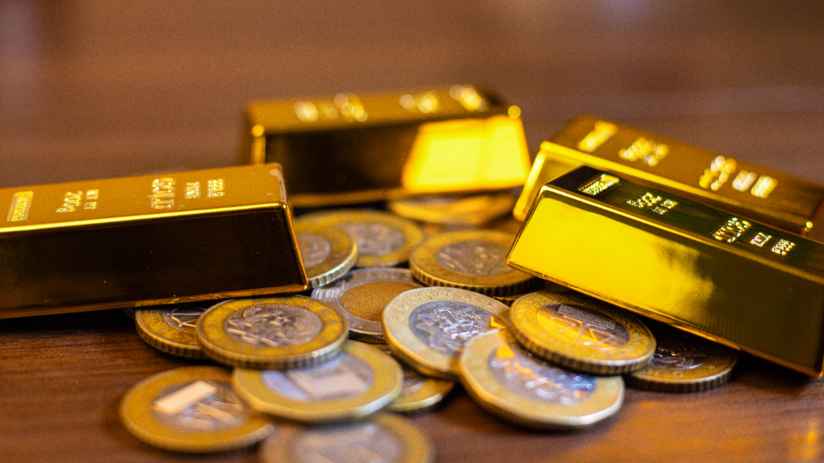 تتجه الأنظار نحو أفريقيا حيث يؤدي ارتفاع أسعار الذهب إلى تعزيز قوة التعدين وسيطرة الدولة، ومن المتوقع أن تصل الأسعار إلى 6300 دولار للأونصة