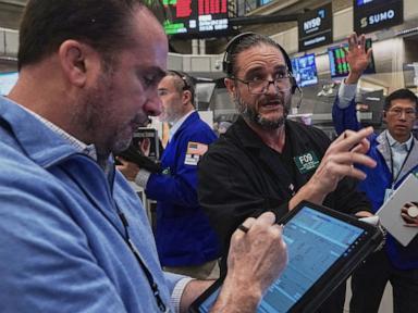 ارتفاع العقود الآجلة الأمريكية في ظل إبقاء اليابان على سعر الفائدة الرئيسي دون تغيير.