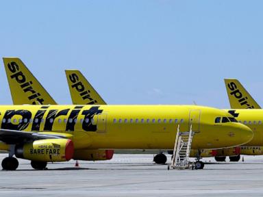 تتوقع شركة Spirit Airlines الخروج من إفلاس الفصل 11 بحلول الصيف