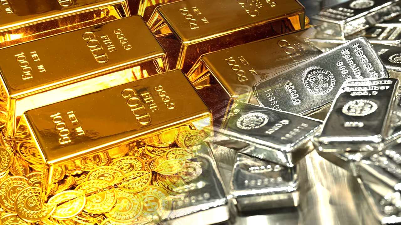 Gold Becomes Super Expensive! Prices Surge on the Very First Day of the New Financial Year; Silver Eases