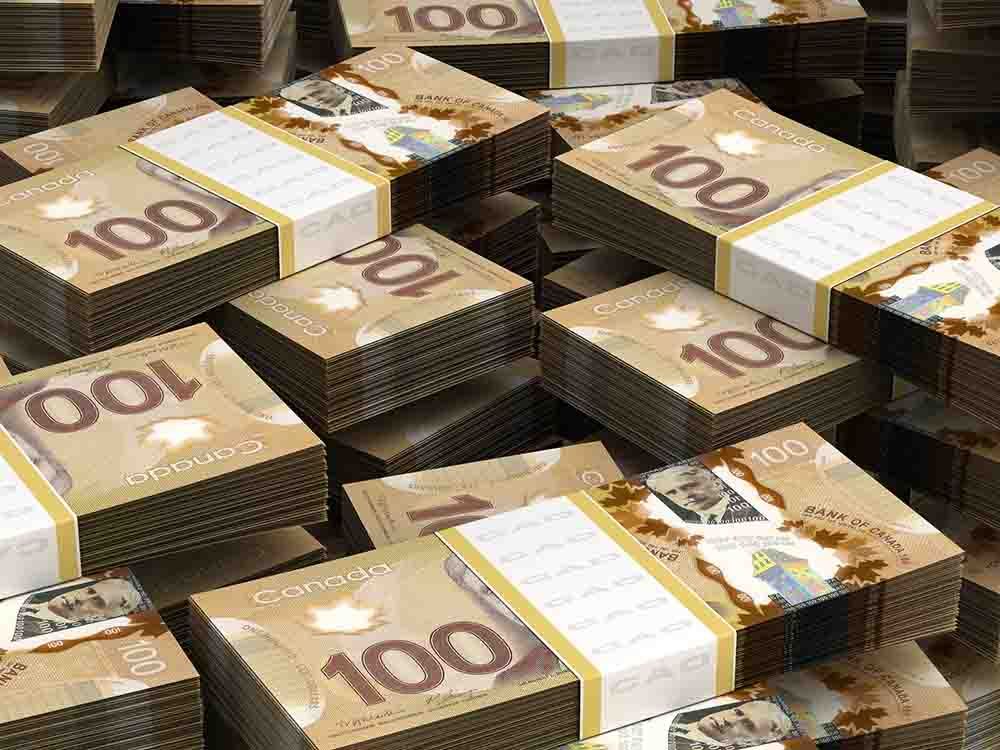 Posthaste: Canada's wealthiest are hanging onto their cash and that's too bad for the economy