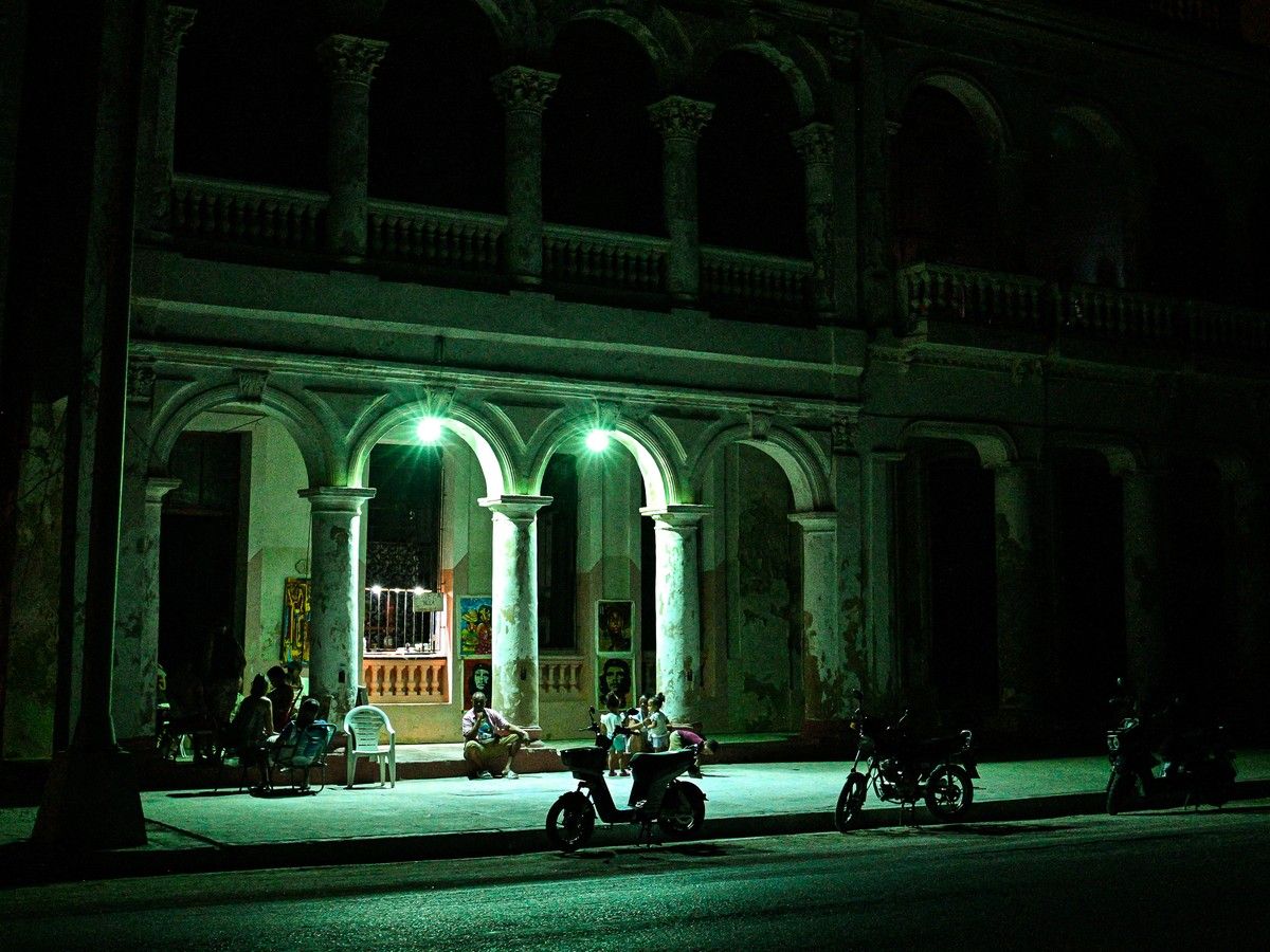 As power returns, Cuba faces U.S. pressure for free market reforms