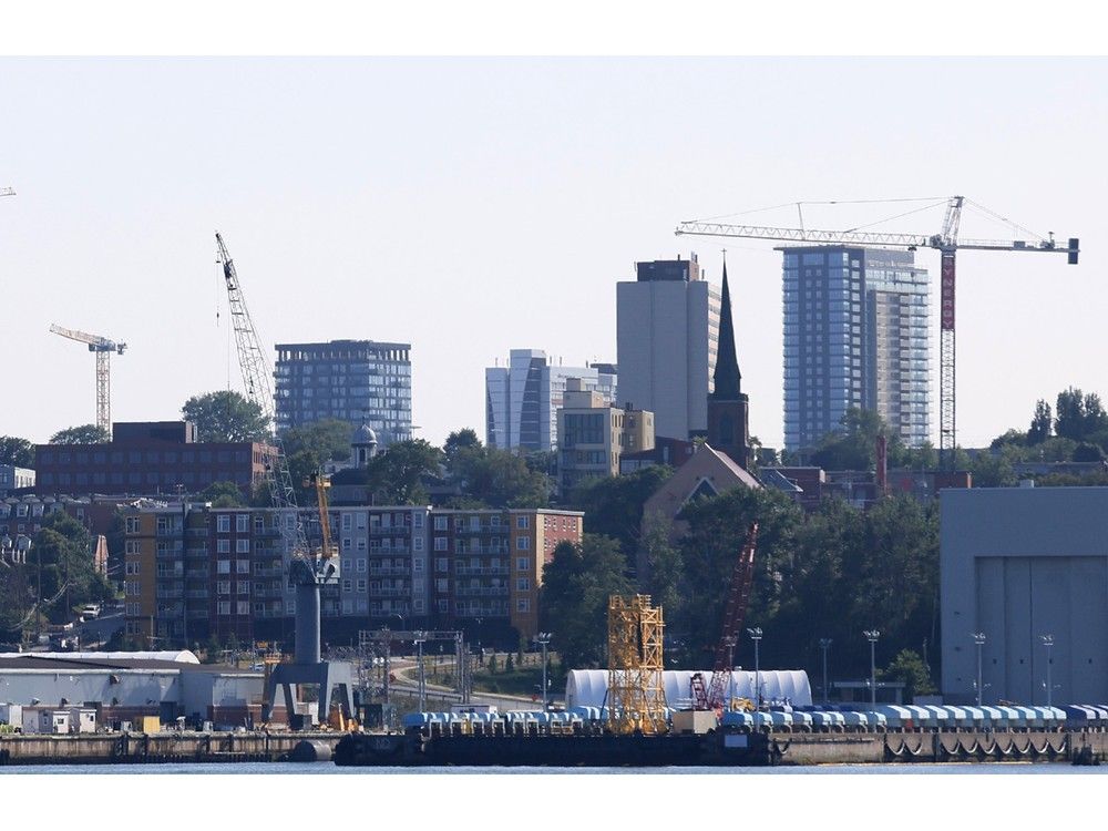 Resumen empresarial: el amplio desarrollo de Halifax y los capos de la langosta entran en acción