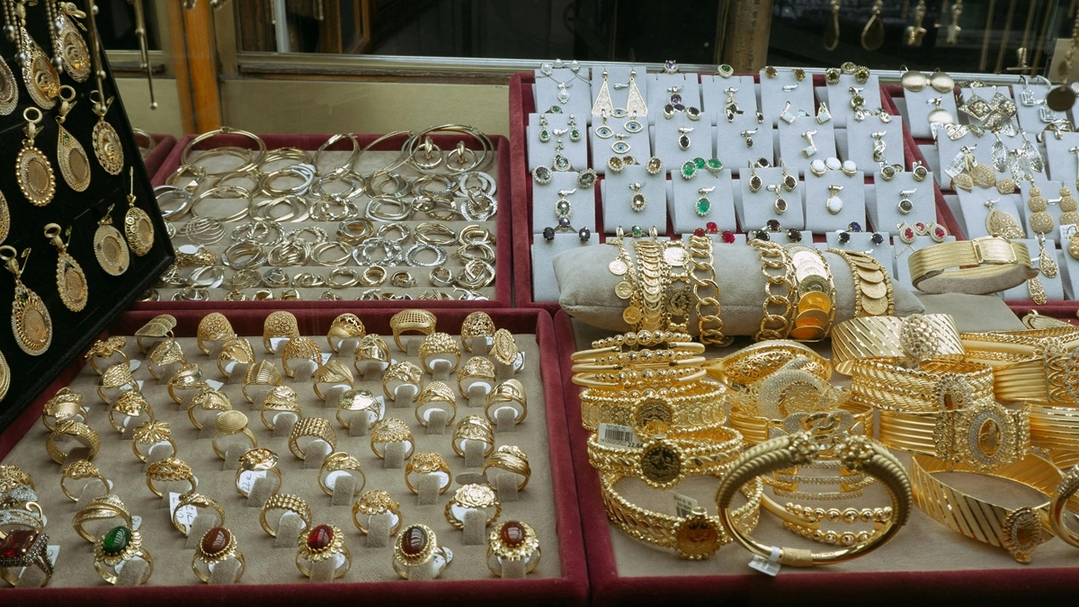 Silver Rate Today, January 31, 2026: Check Latest Prices of White Metal in Delhi, Mumbai, Chennai, and Other Major Cities