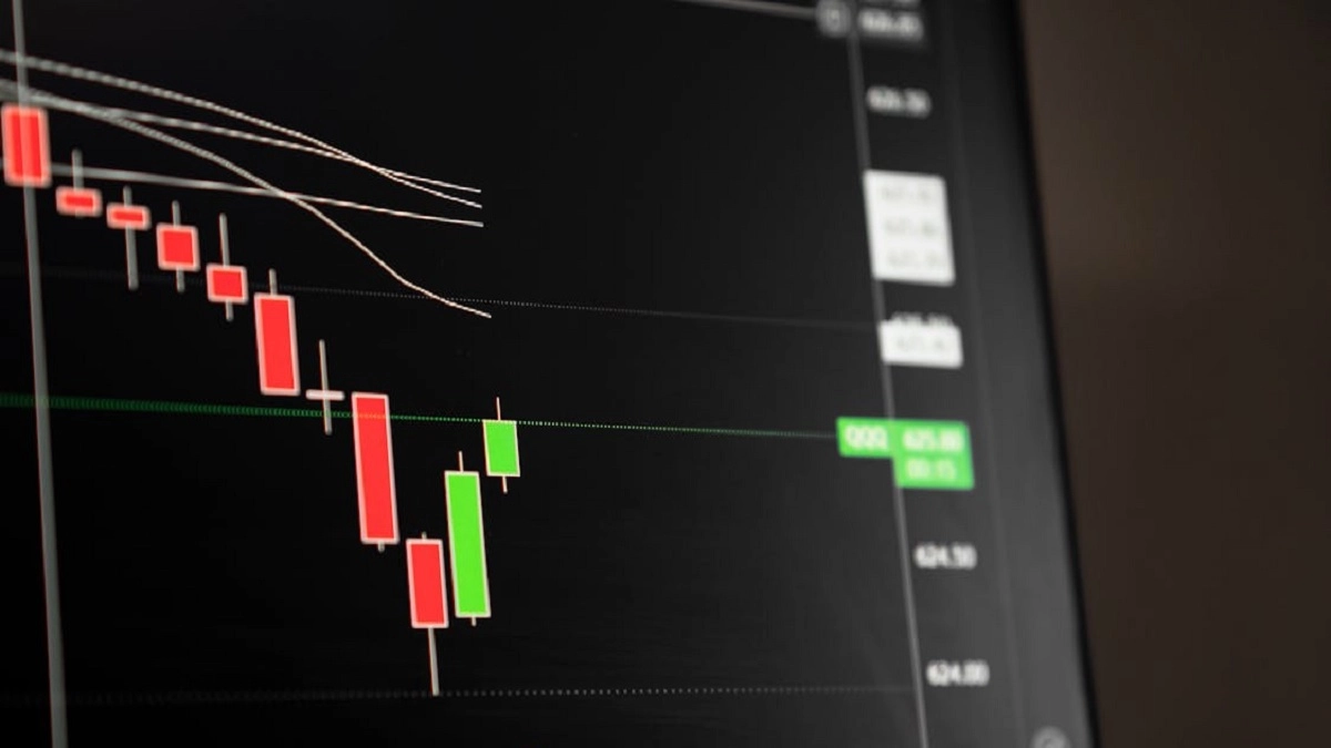 Stocks to Buy or Sell Today, February 6, 2026: LIC, Bharti Airtel, Hero MotoCorp Among Shares Likely to Remain in Spotlight on Friday