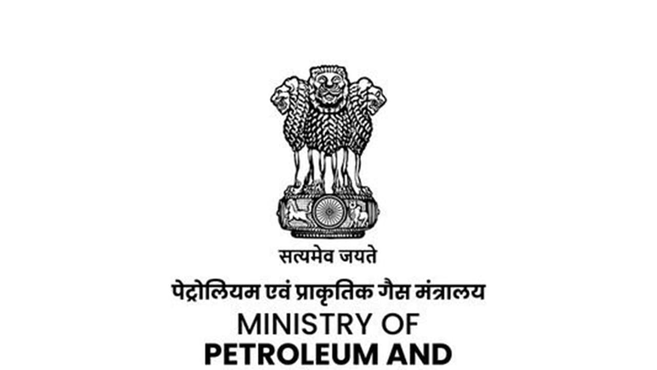 LPG Availability Rumours: Centre Urges States to Boost Communication