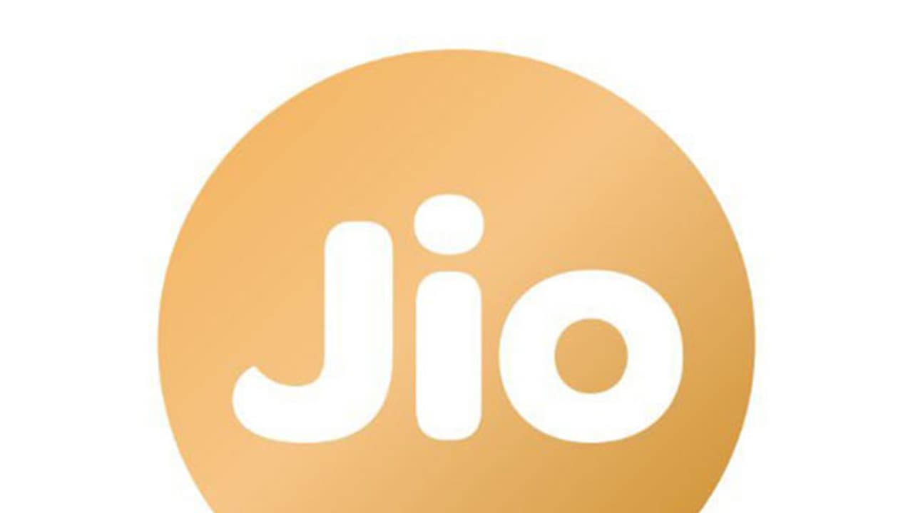 Jio Financial Services presenta una nueva aplicación JioFinance impulsada por IA en India