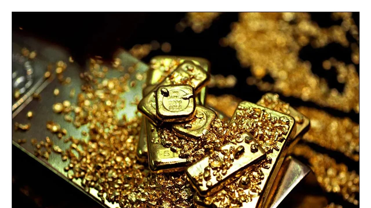 Los precios del oro subieron a máximos de un mes antes de reducir las ganancias: ¿por qué los analistas apuestan por los lingotes en medio del aumento de los precios del petróleo?