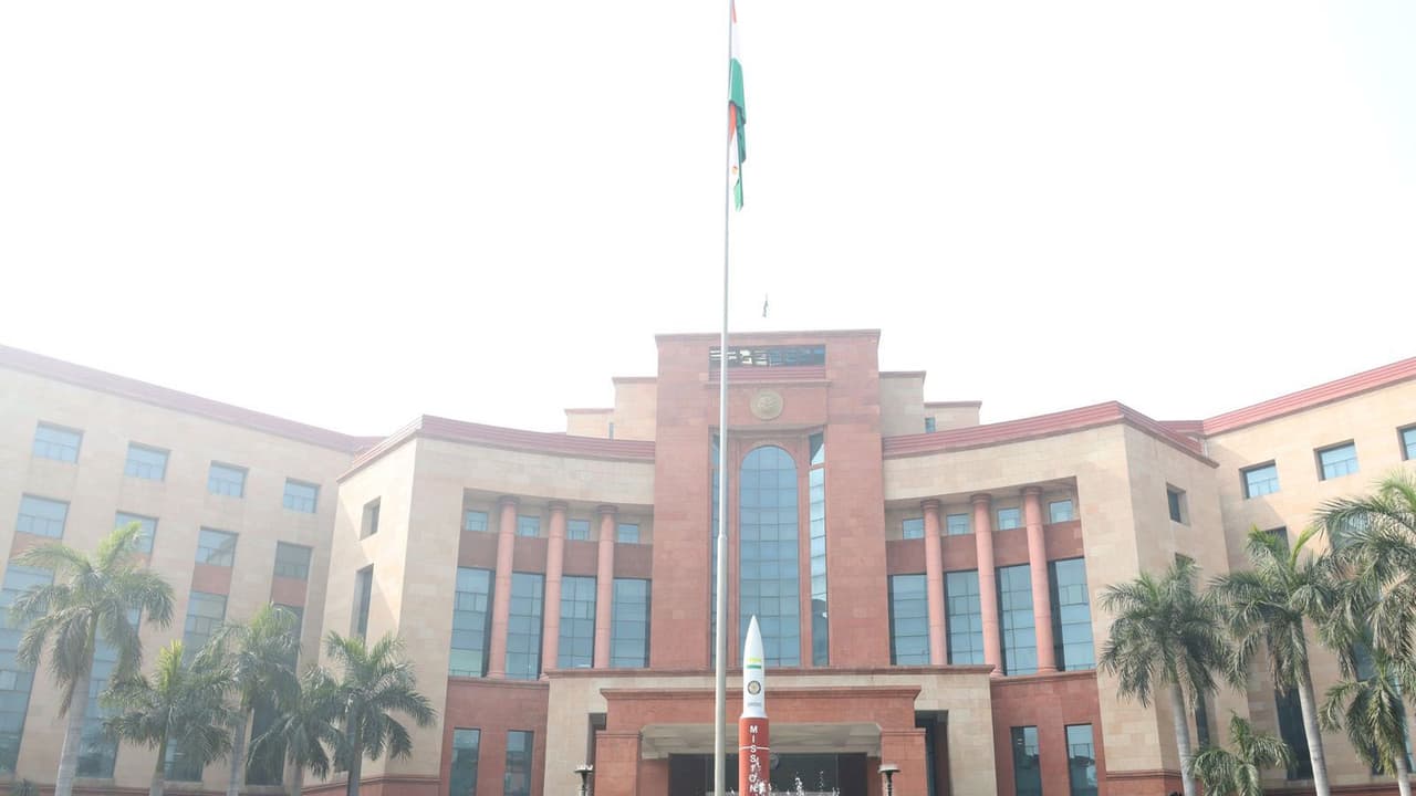 الهند والولايات المتحدة تعززان التعاون في مجال العلوم الدفاعية والتكنولوجيا خلال اجتماع منظمة البحث والتطوير الدفاعي